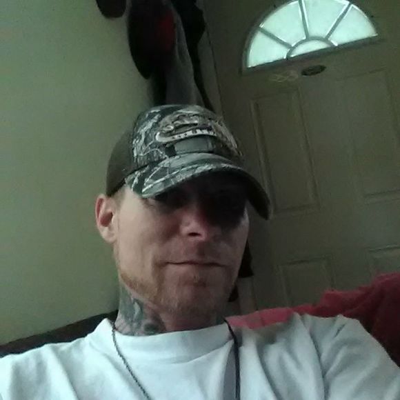 Meet your Posher, Tobias - Picture 1 of 1